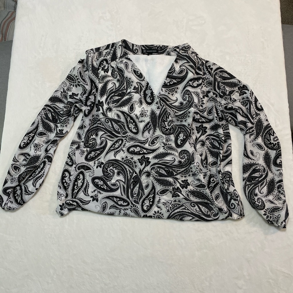 INC International Concepts Black and White Paisley Blouse